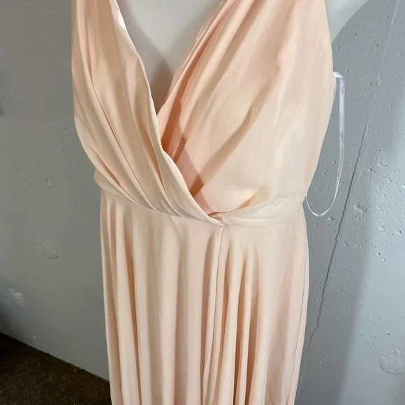 Lulus blush briandsmaid dress‎ - Picture 4 of 12